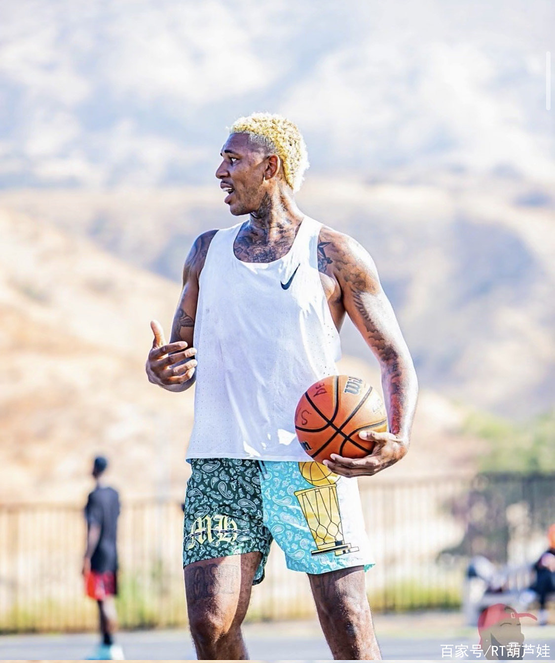 隔空对呛 隔空对呛